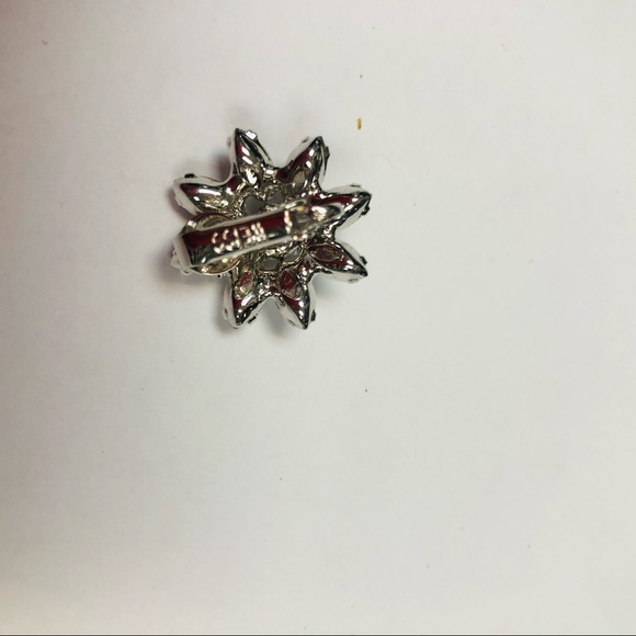 VINTAGE WEISS RHINESTONE EARRINGS - Picture 8 of 9